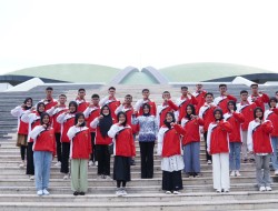 Lakukan Karya Wisata Paskibraka Limapuluh Kota, Temui Rezka Oktoberia di Gedung DPR RI