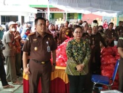 Sambut Bulan Suci Ramadan, Kajari Buntok dan IAD Gelar Pasar Murah