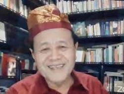 Diskusi  SATUPENA, Eka Budianta: Menulis Biografi Adalah Berbagi Sekaligus Merayakan Kehidupan