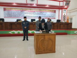 DPRD Barsel Menerima Penyampaian Pihak Eksekutif Atas 2 Buah Ranperda
