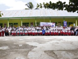 Rezka Oktoberia Boyong Ribuan Program Beasiswa Indonesia Pintar ke Luak 50 dan Sumbar II