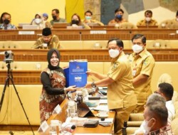 Usai Dilantik Jadi Pj. Wali Kota Payakumbuh, Rezka Ucapan Selamat Menjalankan Tugas Kepada Jasman Rizal