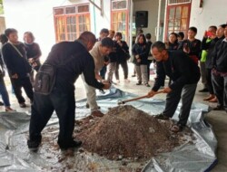 BRIN Lakukan Sosialisasi Pembuatan Tanaman Pangan Berbasis Organik untuk Petani di Bartim