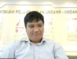 Almas Tsaqibbirru Re A. Mahasiswa Solo yang Muluskan Gibran jadi Cawapres