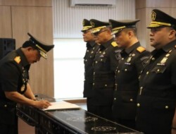 Pisah Sambut di Kanwil Kemenkumham DKI, Ibnu Chuldun Ingatkan Pejabat Baru agar Jaga Amanah