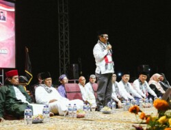 Mahfud MD Berdoa untuk Palestina Bersama Ribuan Santri di Jogja: Bung Karno Awal Tolak Invasi Israel