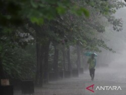 BMKG: Jakarta Selatan dan Jakarta Barat Berpotensi Hujan Disertai Kilat dan Angin Kencang