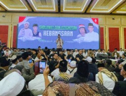 Kampanye di Malaysia, MAHFUD Md Disambut Shalawat Badar dan Takbir Pekerja Migran