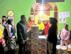 Kembali Tinjau Korban Banjir, Anggota DPR RI Rezka Oktoberia  Sambangi Dunsanak di Nagari Bukik Sikumpa