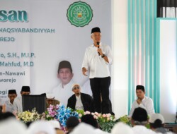 Capres Ganjar Pranowo Alokasikan Anggaran Rp 4 Triliun untuk Insentif Guru Agama, jika Terpilih