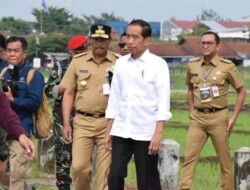 Presiden Jokowi Ingatkan Pupuk Subsidi Jangan Sampai Dijual ke Bukan Petani