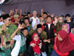 Ganjar Pranowo Ingatkan Pentingnya Adab dan Etika bagi Generasi Muda, Supaya Bisa Sopan kepada yang Tua