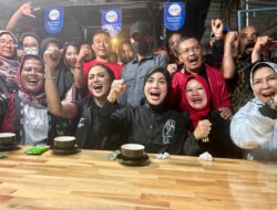 Berita Safari Politik Siti Atikah di Jawa Timur, dari UMKM Hingga Dibuat Kekeh Seniman Jalanan