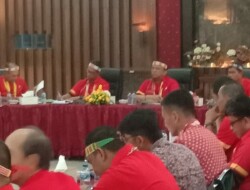 Pj. Bupati Hentikan Kadis Lanjutkan Penyampaian Ekspose Program Percepatan Pembangunan 