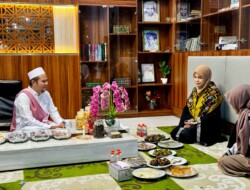 Atikoh Ganjar Bertemu Dua Ulama Besar di Banten, Diberi Doa Kesuksesan untuk Ganjar Pranowo di Pilpres 2024