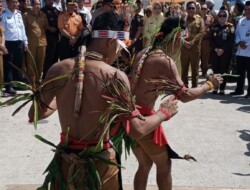 Kunker, Sekda Mentawai Sambut Kedatangan Kajati Sumbar