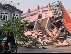 Korban Gempa Capai 10.000 orang, Trump Janji Bantu Myanmar