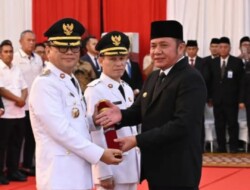 Gubernur Herman Deru Lantik Pasangan Bupati Empat Lawang Joncik Muhammad-Arifa,i