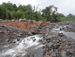 Percepat Pemulihan, Menteri Dody Minta Kaji Jalur Alternatif Padang-Bukittinggi dan Penanganan Jembatan Malalak