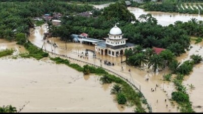Daerah Keluhkan Keterbatasan Anggaran, Pemerintah Ngotot Belum Tetapkan Bencana Nasional