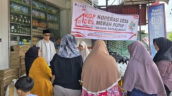 Jelang Lebaran, Koperasi Desa Merah Putih Nagari Batang Barus Gelar Bazar Sembako Murah
