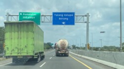 HK Ingatkan Pembatasan Kendaraan Gaban di Sejumlah Tol di Sumatera dan Jawa