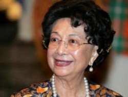 Putri Pasaman, Istri Mantan PM Malaysia, Siti Hasmah Meninggal Dunia dalam Usia 100 Tahun